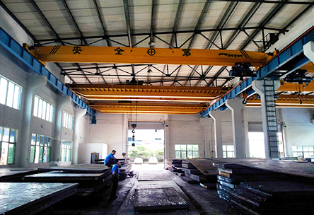 雙梁起重機(jī) 雙梁起重機(jī)